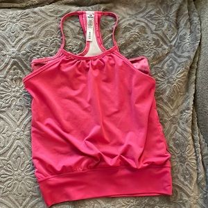 Athletic top for girls for gymnastics